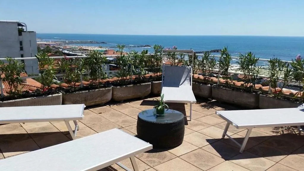 Hotel Tirreno Marina di Massa Ιταλία