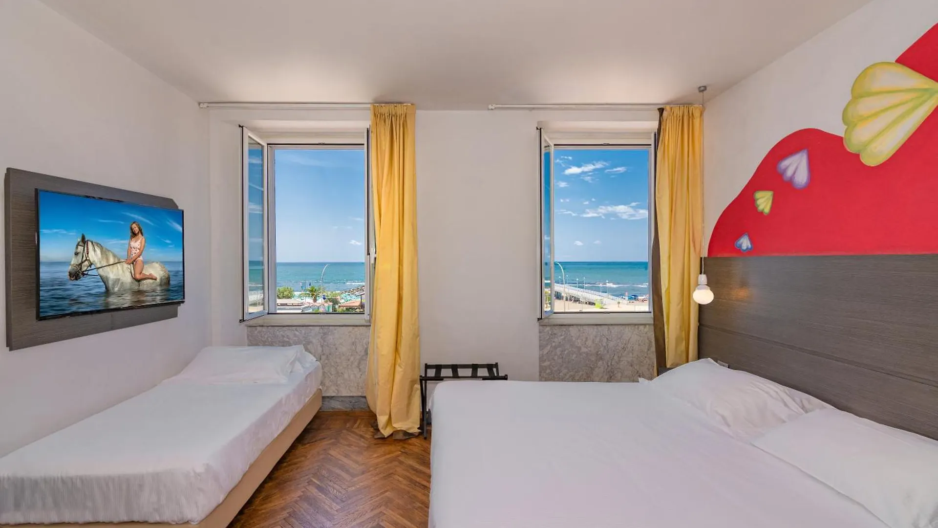 Hotel Tirreno Marina di Massa