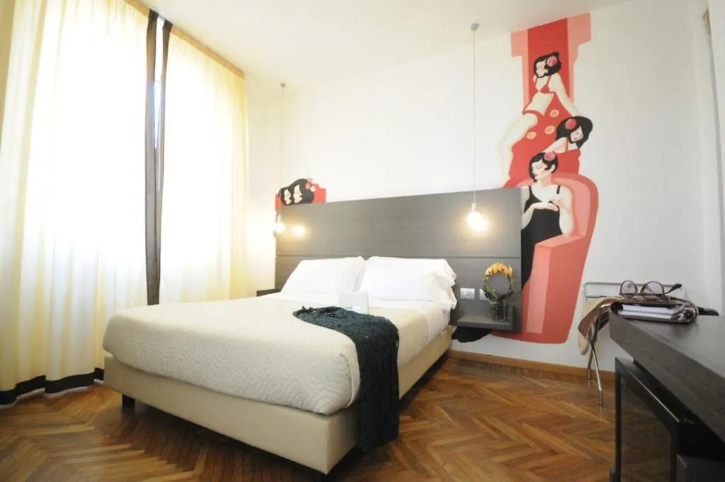 Hotel Tirreno Marina di Massa