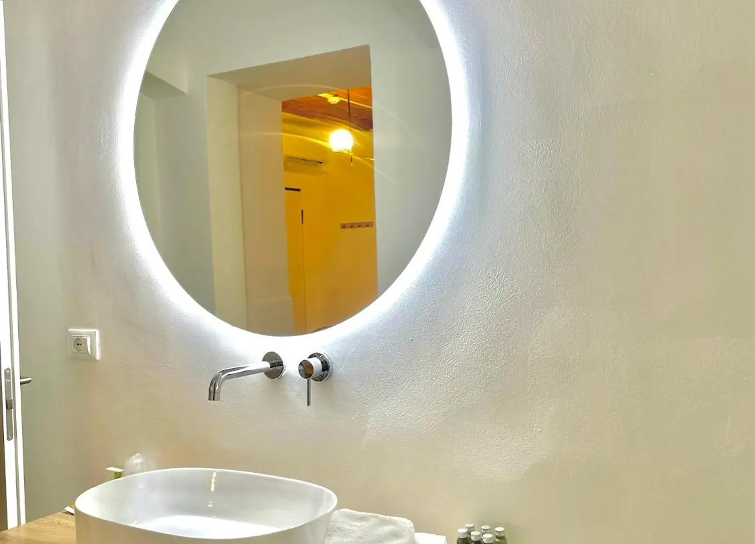 Hotel Tirreno Marina di Massa 4*,