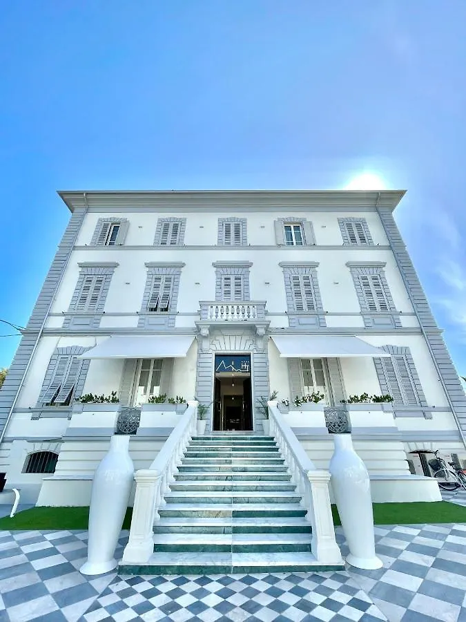 Hotel Tirreno Marina di Massa