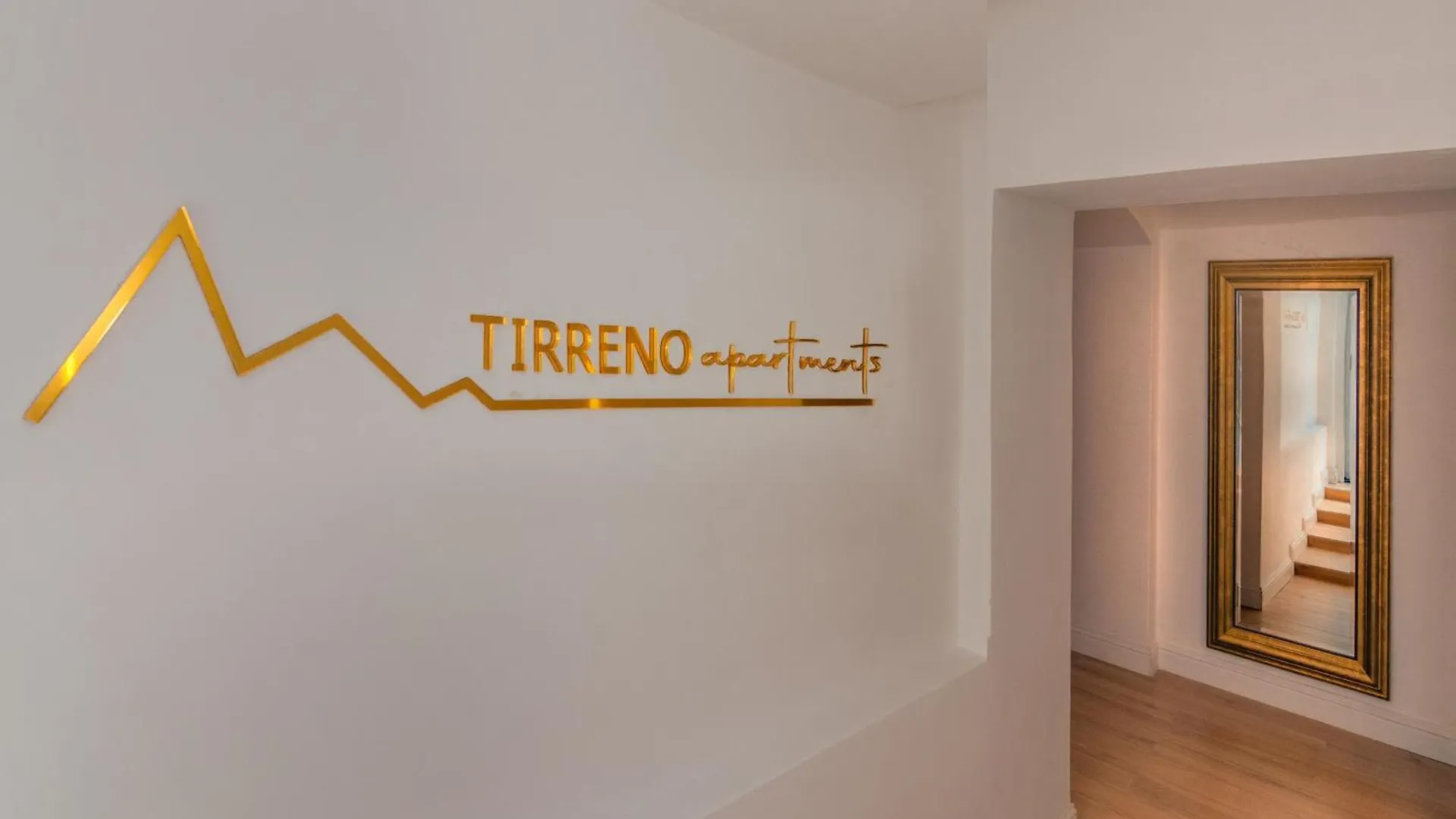 ****  Hotel Tirreno Marina di Massa Italien